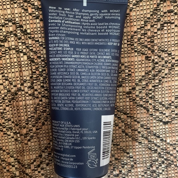 Monat  - Volumizing Revitalize Conditioner with Rejuveniqe - Picture 3 of 3
